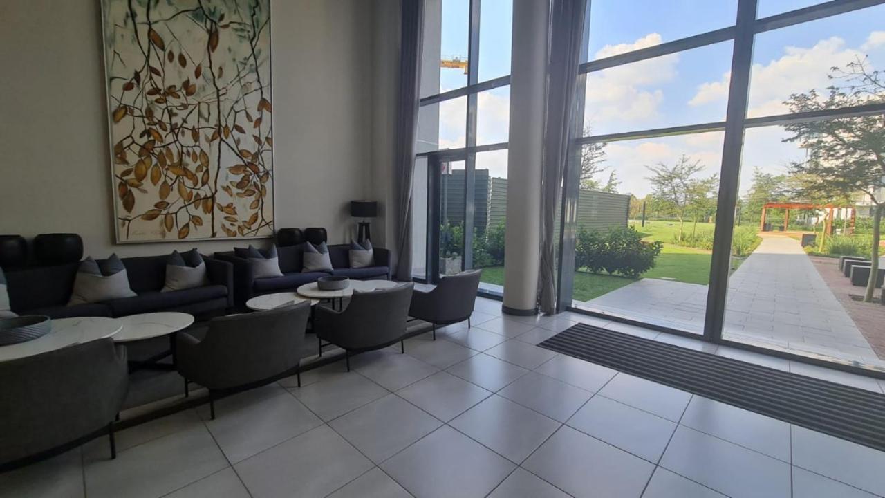 Pretoria-Noord519 Menlyn Maine Trilogyアパートメント エクステリア 写真